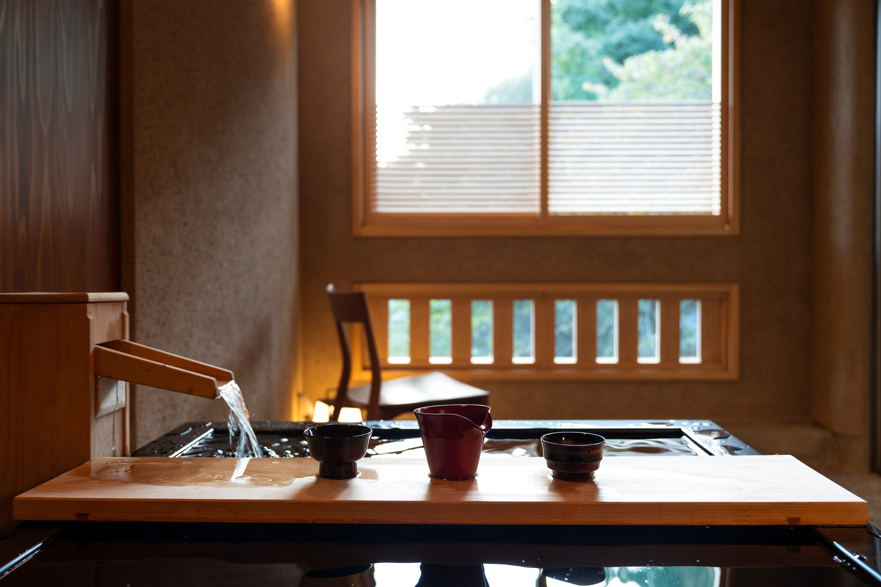 【特別室 日本初総漆風呂付 山桜・アニバーサリー懐石プラン】★ケーキとスパークリングワイン付★