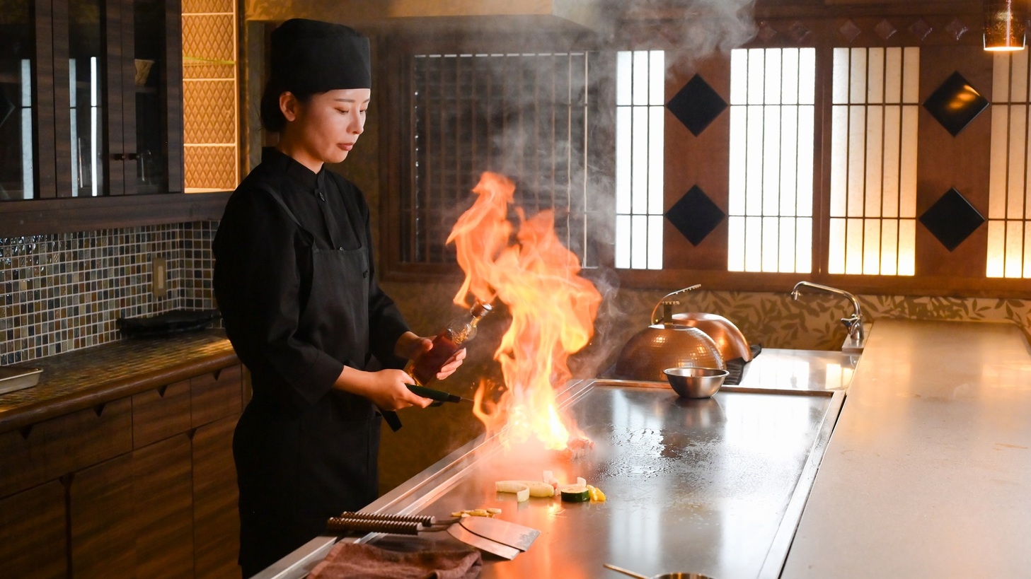 【1日1組ペア限定！絶品国産牛o金目鯛のソテーチョイス！！鮑のステーキ 】焼きたて鉄板焼プラン