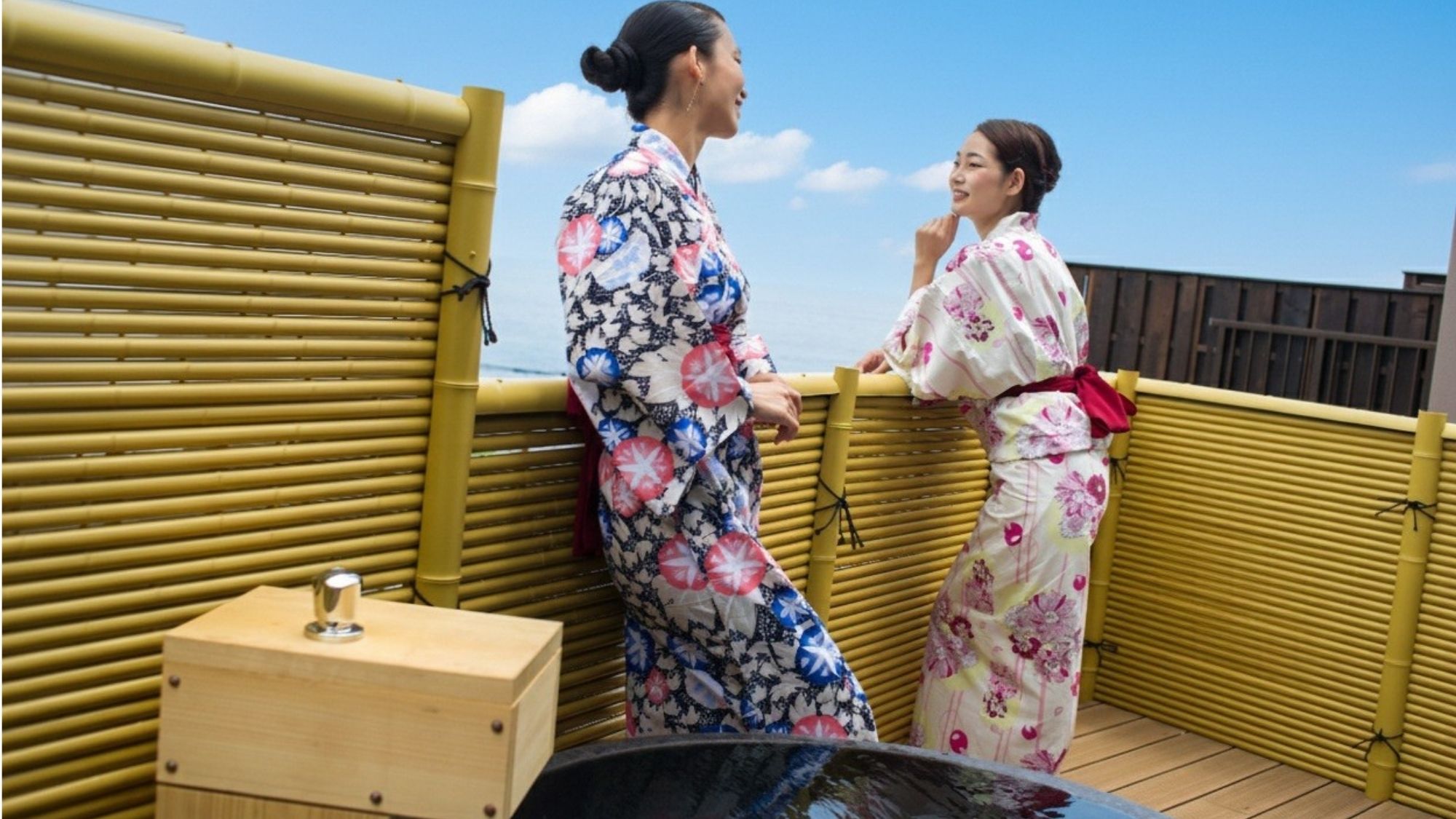 【客室温泉露天風呂】当館の露天風呂付客室はすべて「伊豆稲取温泉」の泉質でお楽しみいただけます。