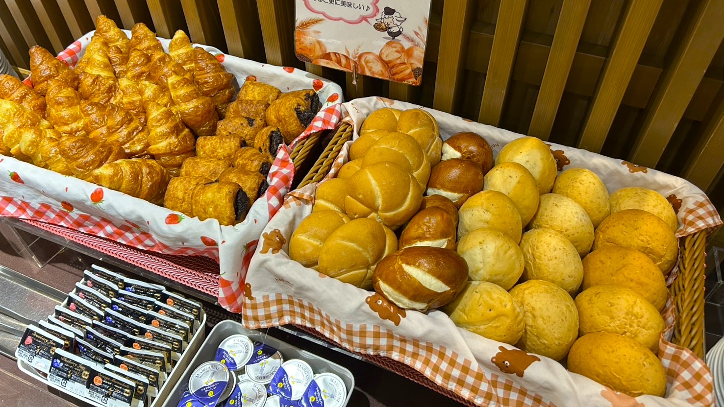 【無料】30品目以上の和洋朝食バイキング：6:30～9:00