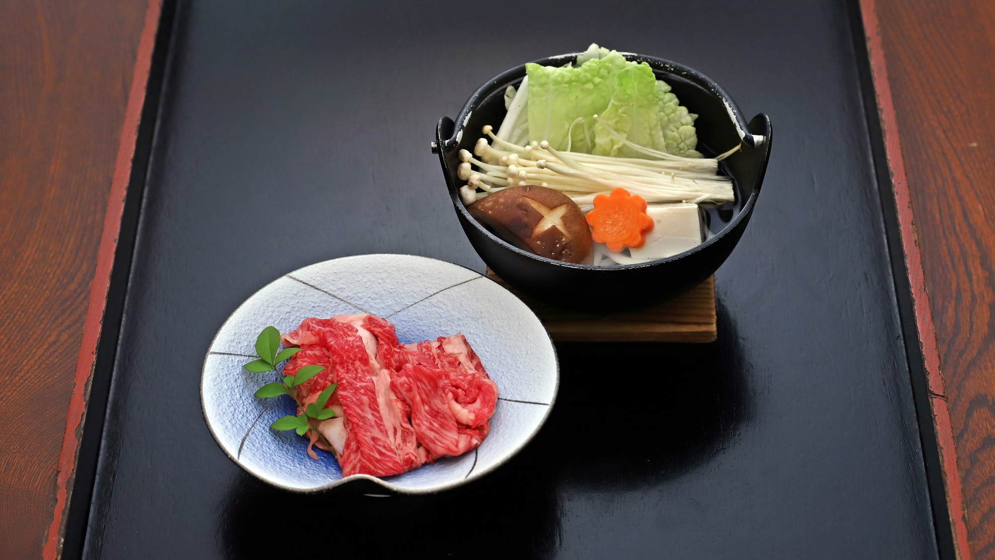 *【夕食一例】和牛の温泉しゃぶしゃぶ