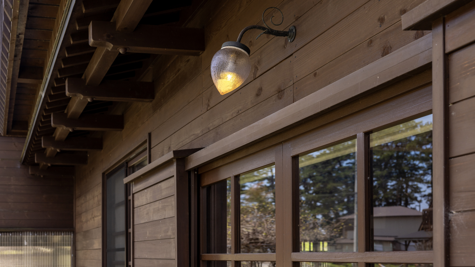 大コテージ【入口】