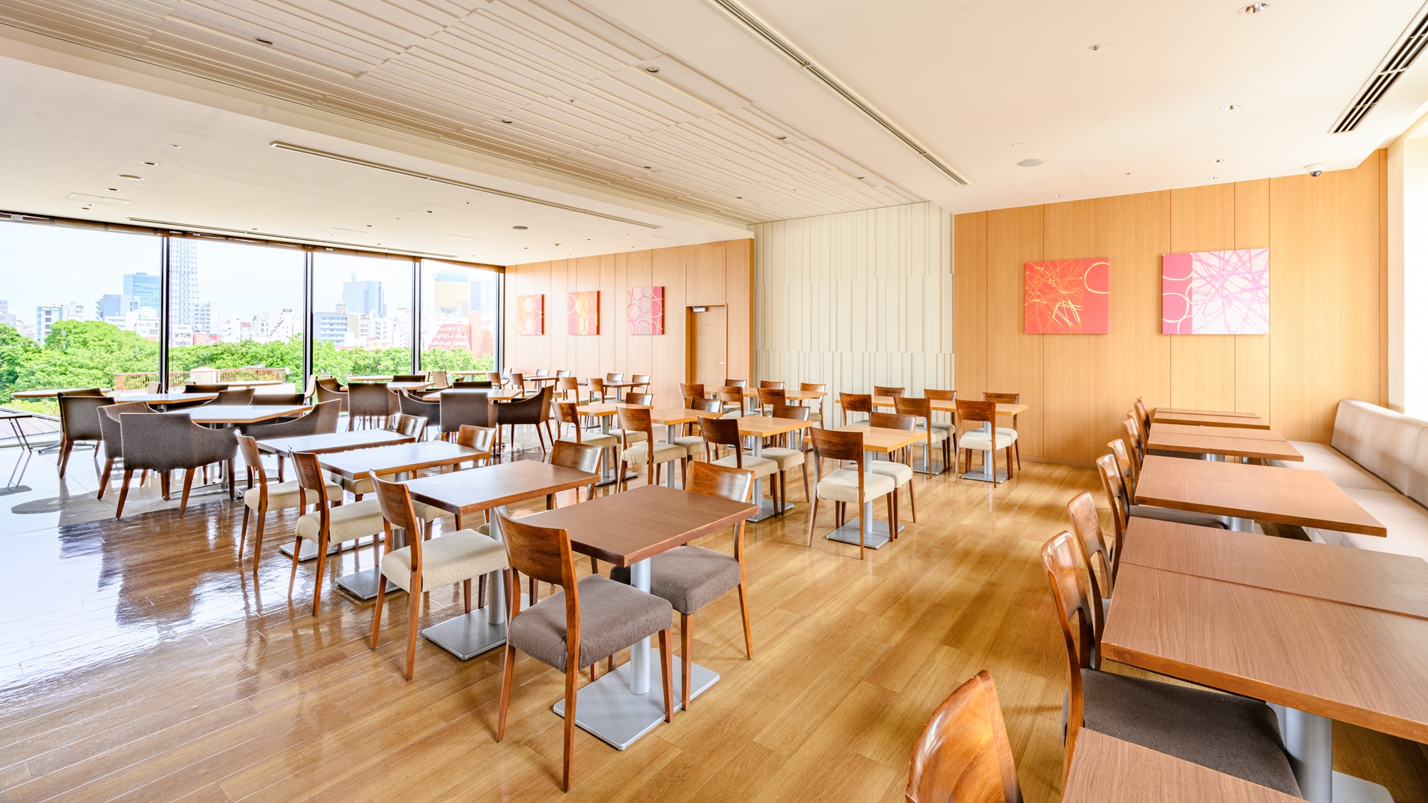 5Fレストラン プレミアラウンジ