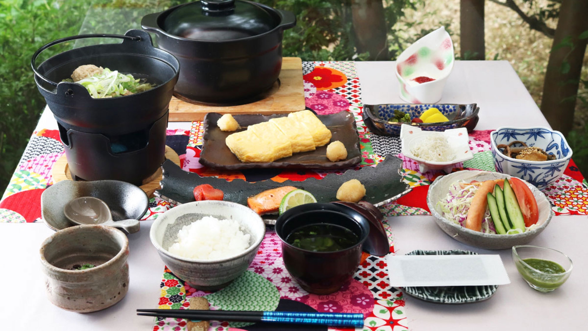 【スタンダード】閑静な別荘地に佇む、縁で過ごす1泊2食。メインの「とちぎ和牛」と旬の味覚と温泉と。