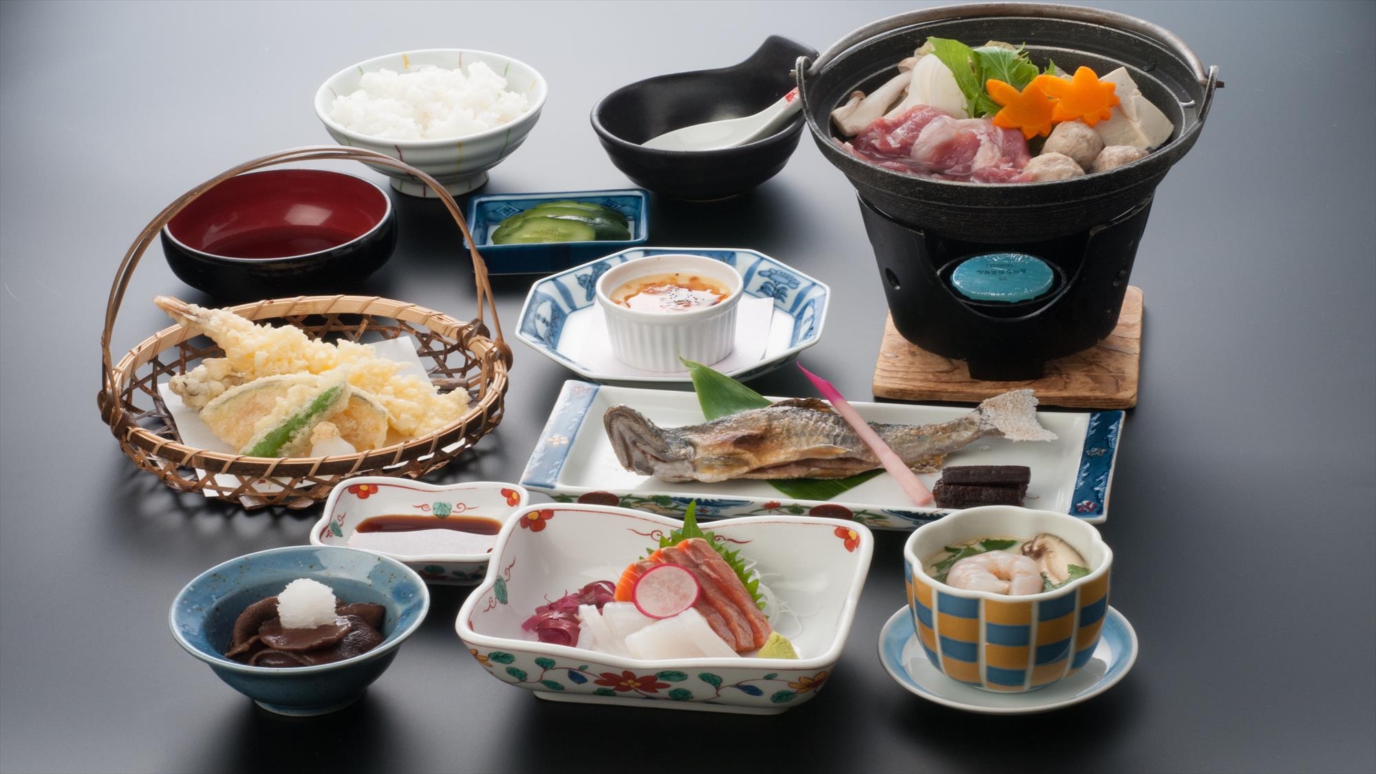 【楽天月末セール】〜森と温泉とお食事と〜日本三秘湯「谷地温泉」【2食付】