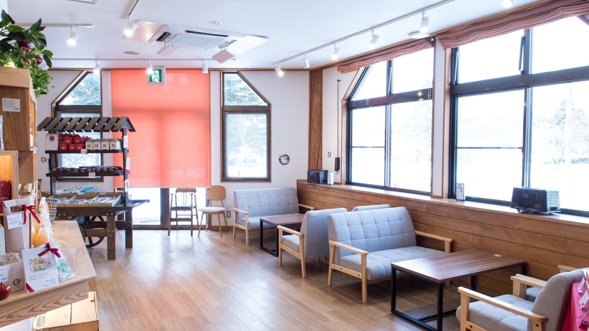 【周辺観光/奥入瀬ろまんパーク】