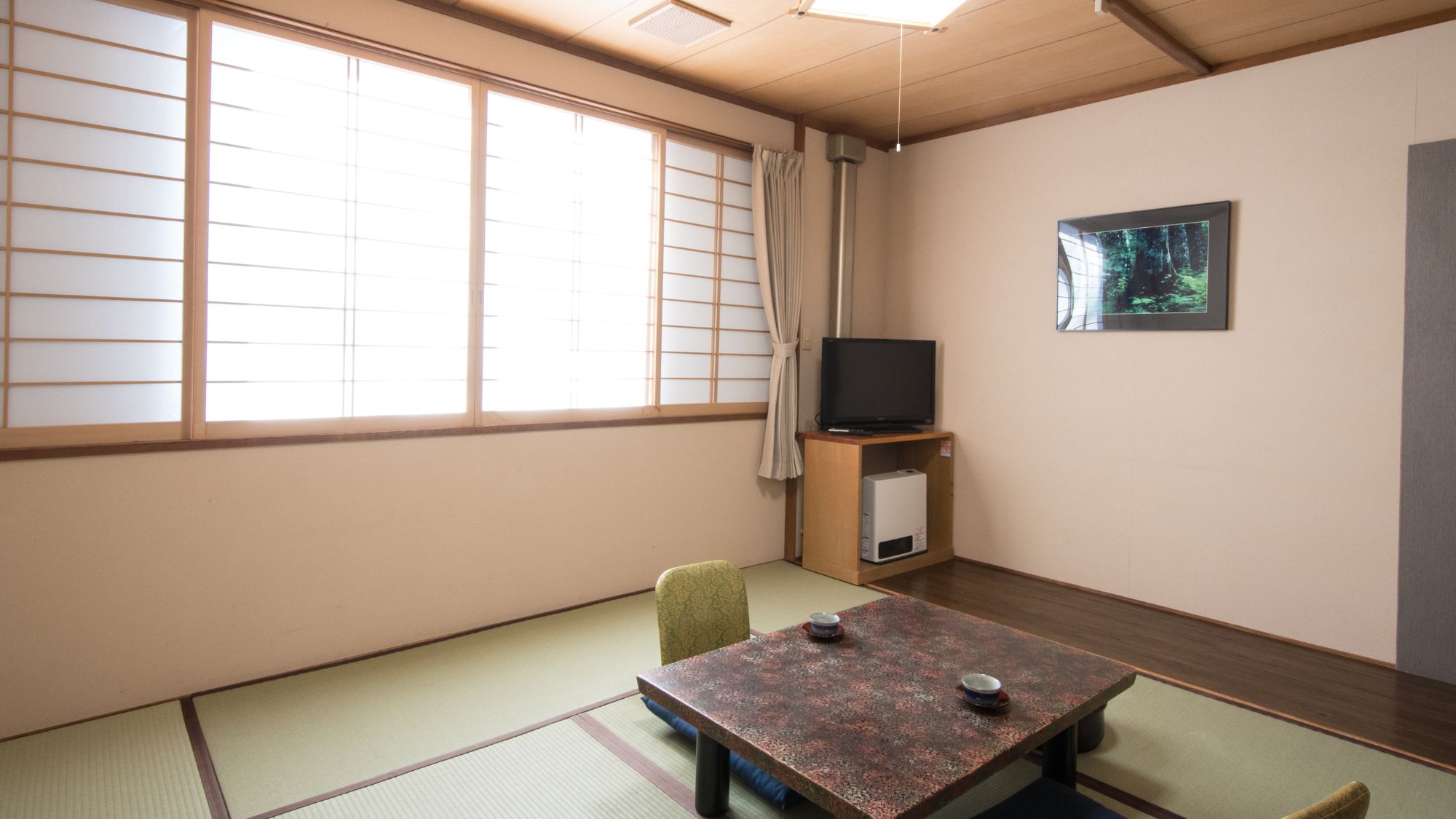 【東館/和室8畳】