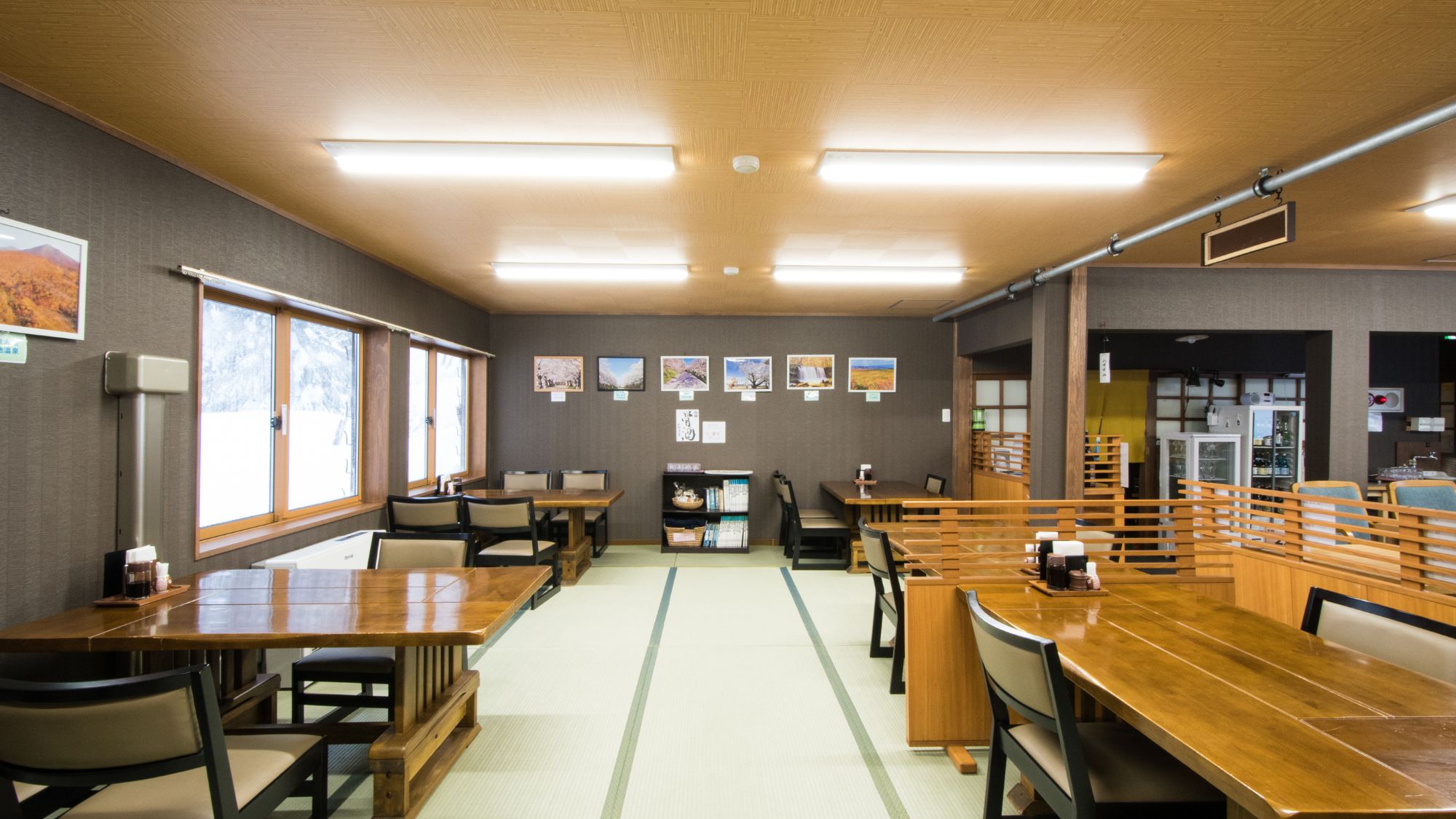 【食事処/ぶなしずく】