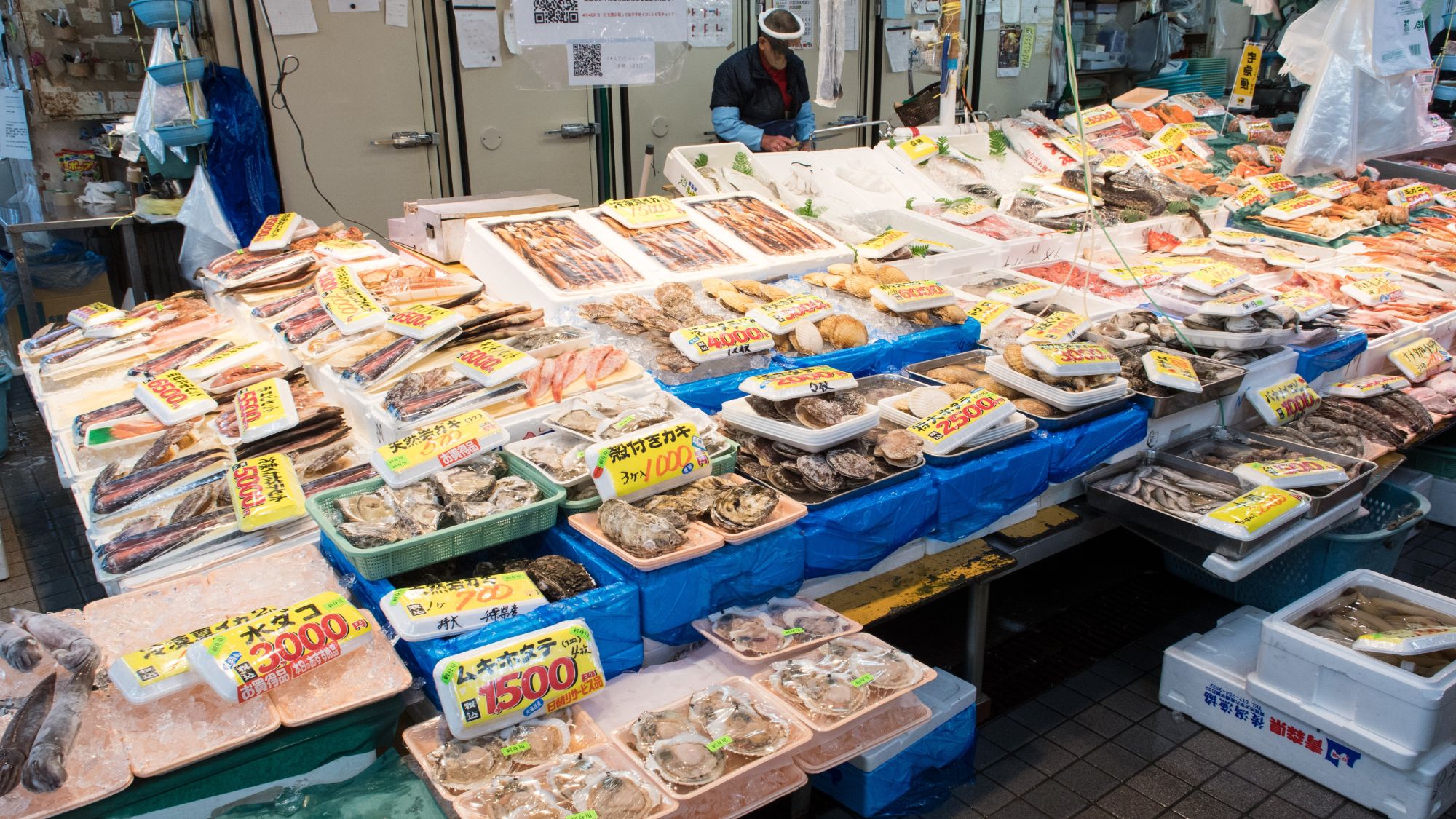 【周辺観光/八食センター】