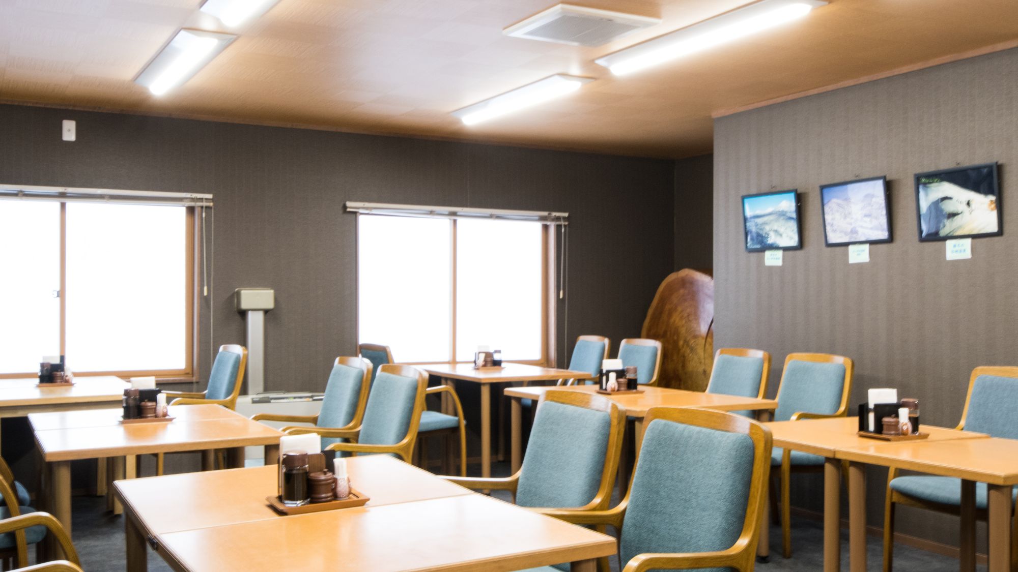 【食事処/ぶなしずく】