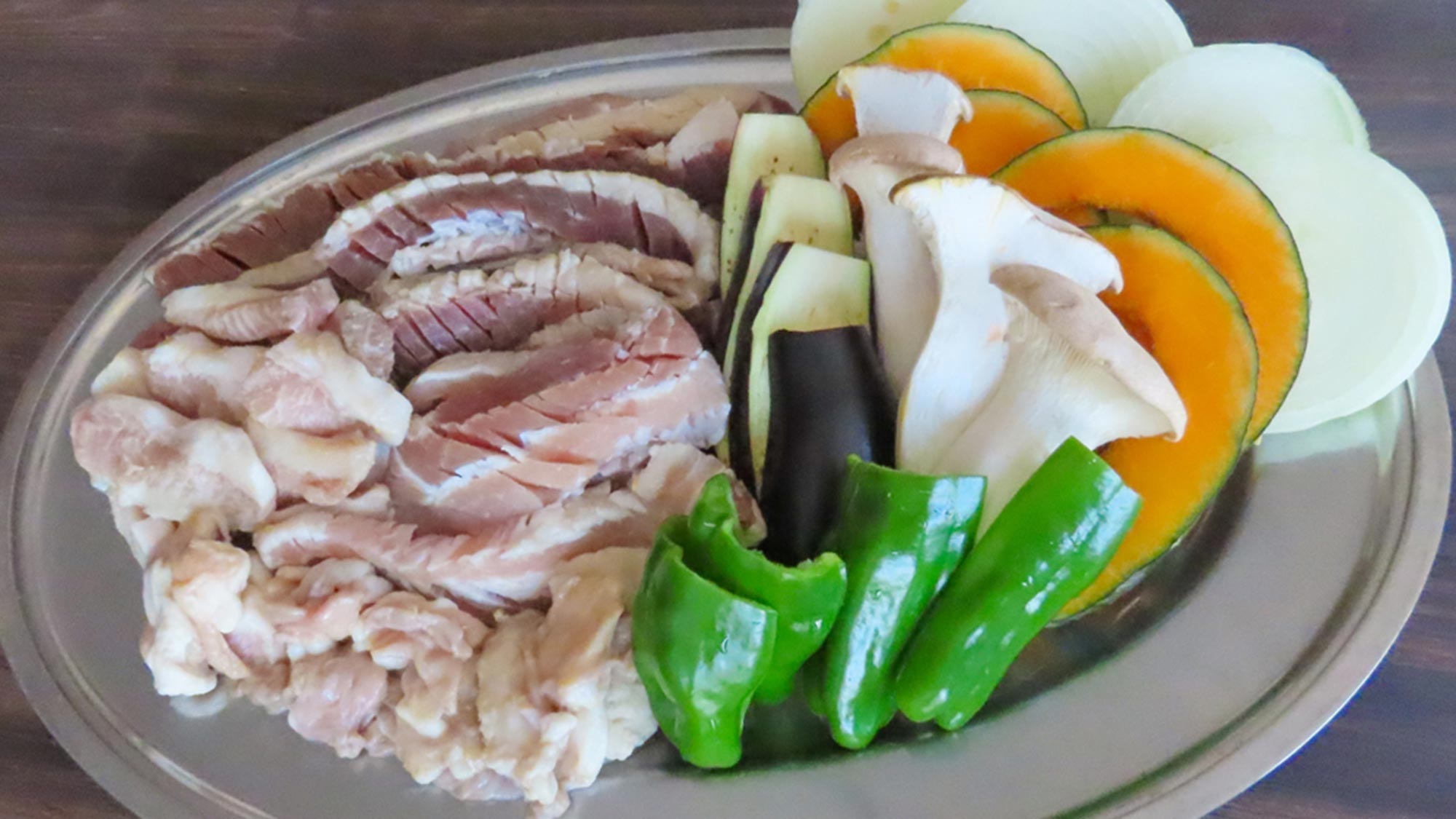 【さき楽30・シーサイドBBQ＆洋朝食】　※キャンピングカー・クルーザー／駐車場無料