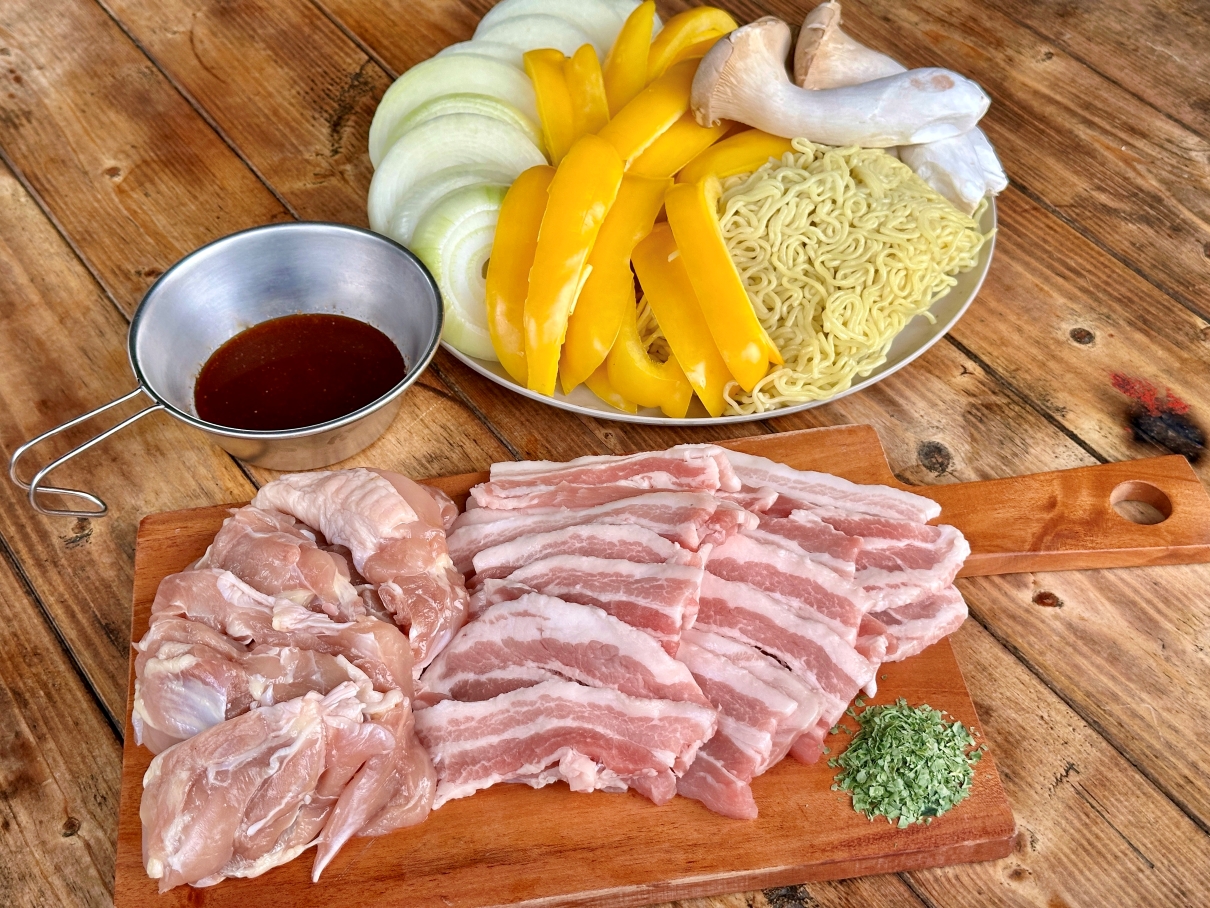 夕食BBQ食材(スタンダードBBQセット)　※炭等の燃料は含まれません。