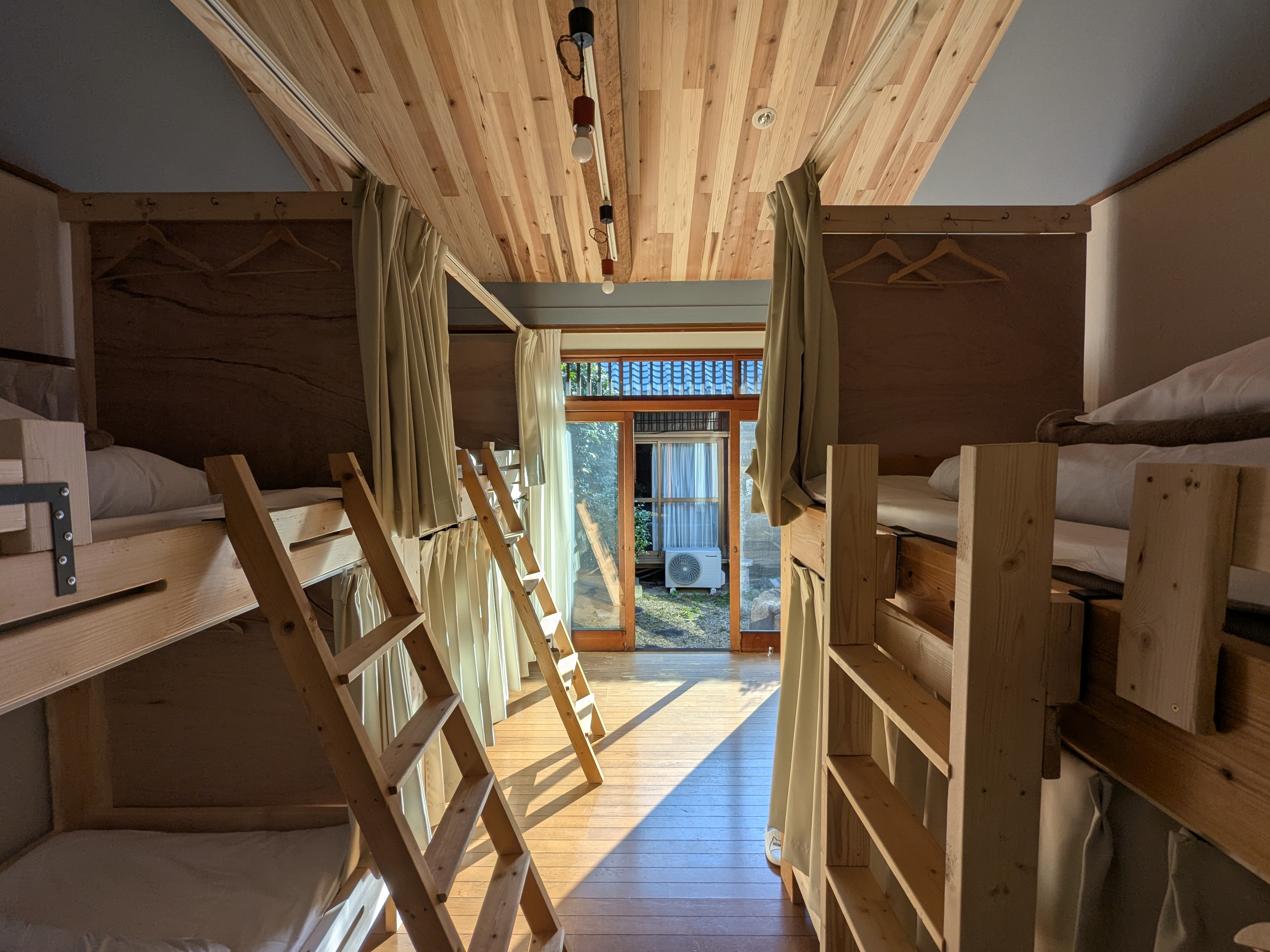 男女混合ドミトリー