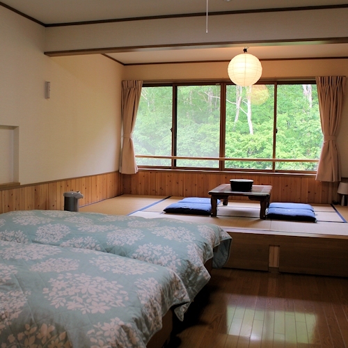 [New building] Japanese-Western style room (Japanese-style room 7.5 tatami + twin)