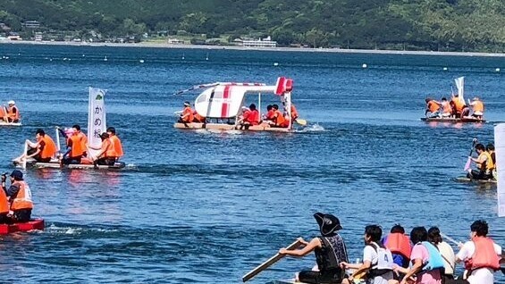 笠戸島　マリンイカダレース大会