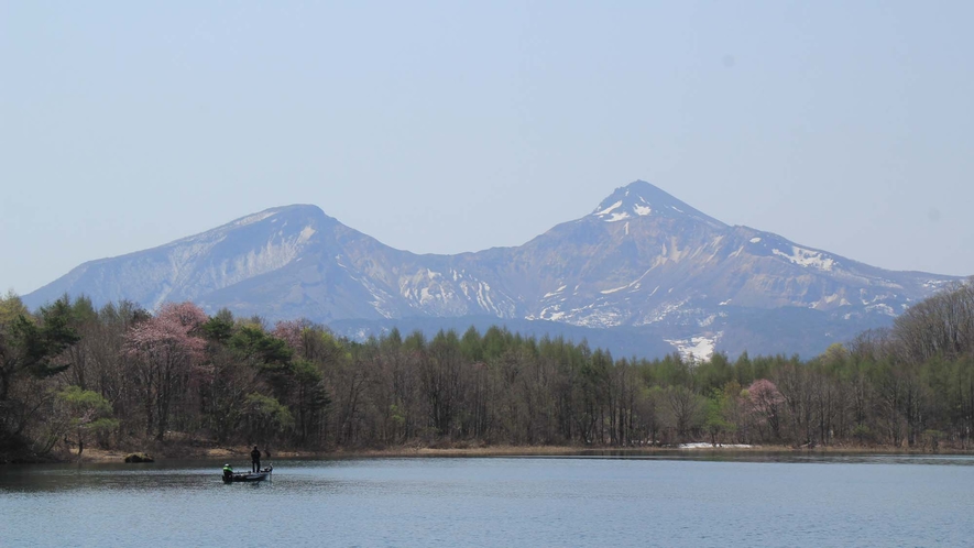 桧原湖が目の前！自然がいっぱいの裏磐梯を満喫♪