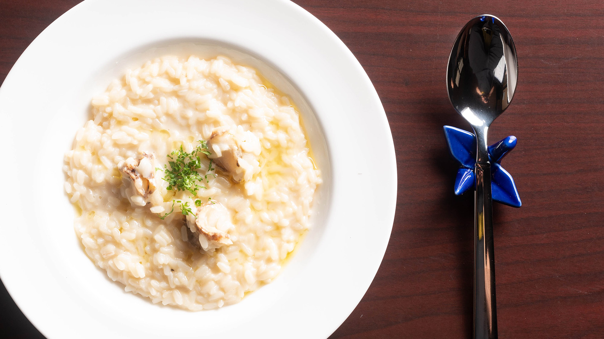 ・【真鶴バル 塩と檸檬】ほたてのチーズリゾット