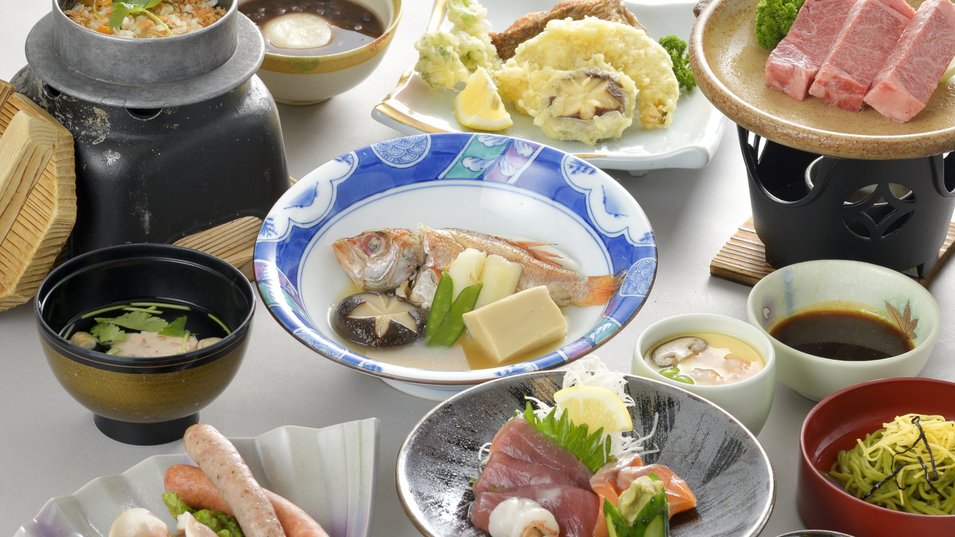 【山陰のごちそう御膳】島根和牛や石見ポーク◇のんびり旅でプチ贅沢＜無料朝食サービス＞土曜・連休宿泊
