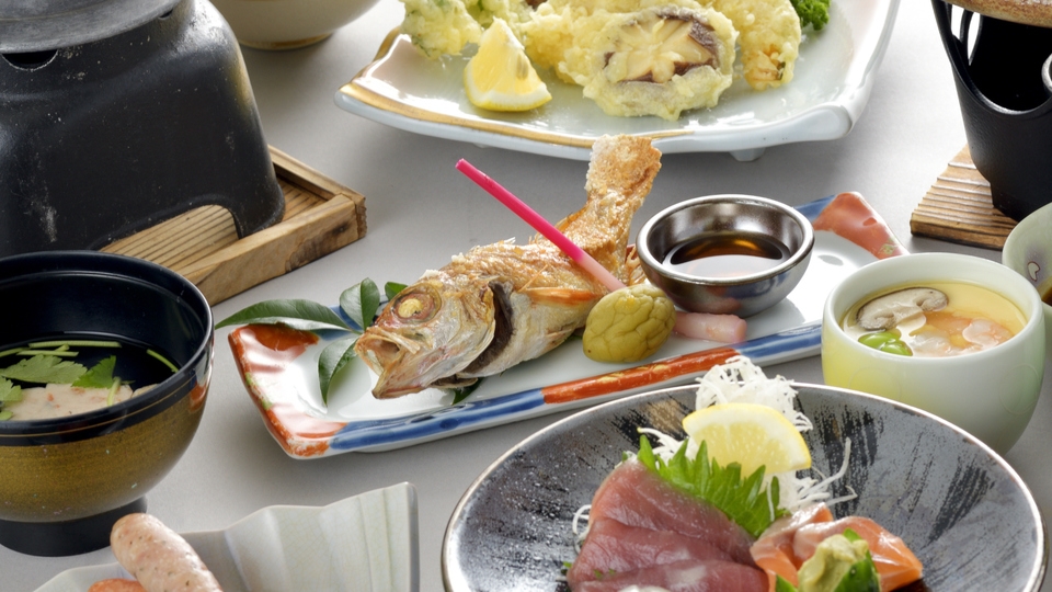 【山陰のごちそう御膳】島根和牛や石見ポーク◇のんびり旅でプチ贅沢＜無料朝食サービス＞平日宿泊