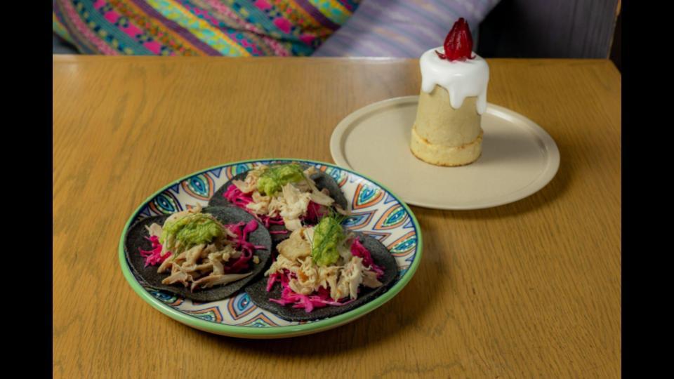 【クリスマス限定スイーツ＆タコス付きプラン】〜お部屋で楽しむ新しい沖縄体験〜