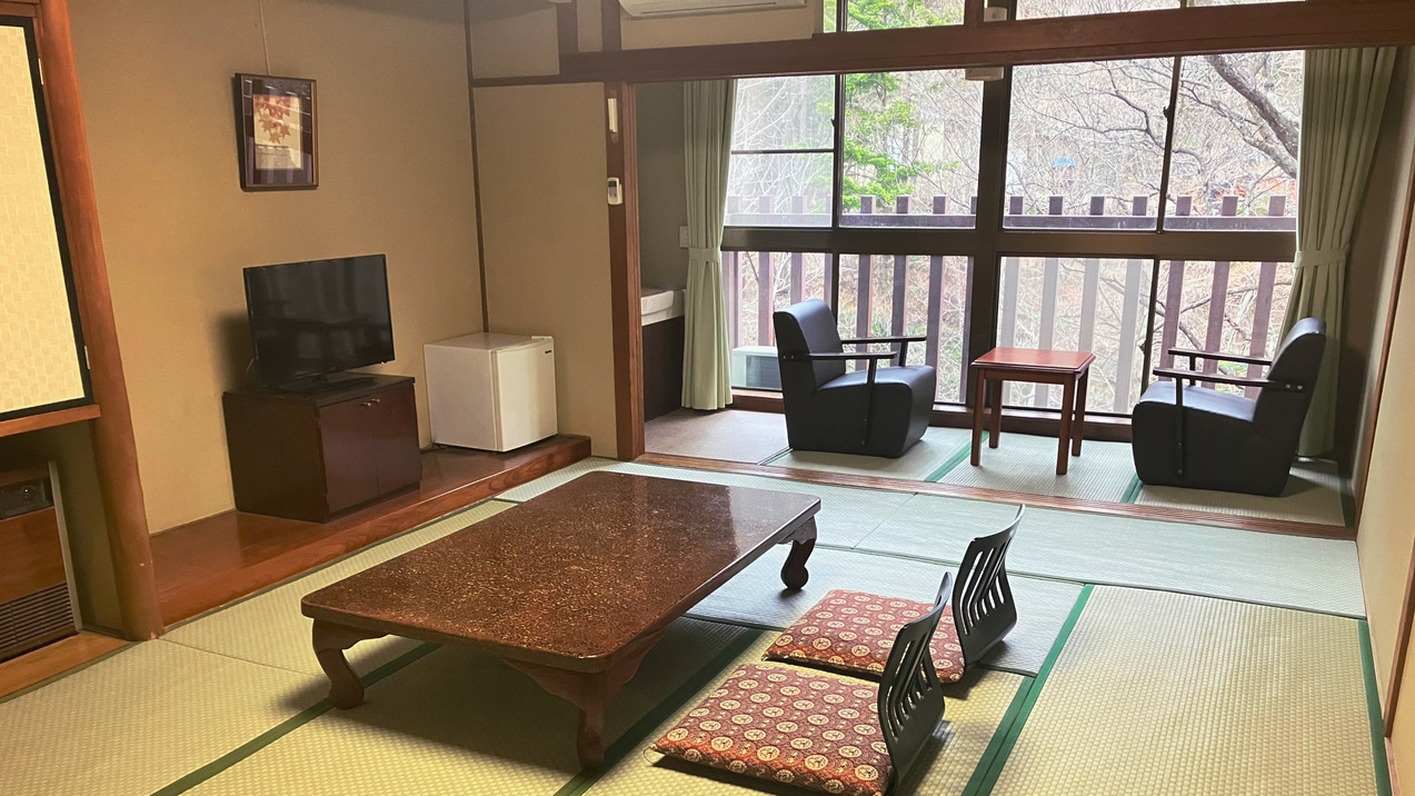 【東館】和室12畳（アウトバス）