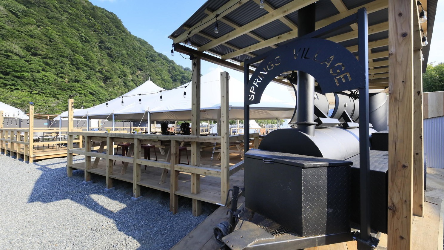 【さき楽30！テキサスグリルBBQ】日本初の巨大GRILLで豪快肉料理＜厳選和牛など＞／夕朝食付