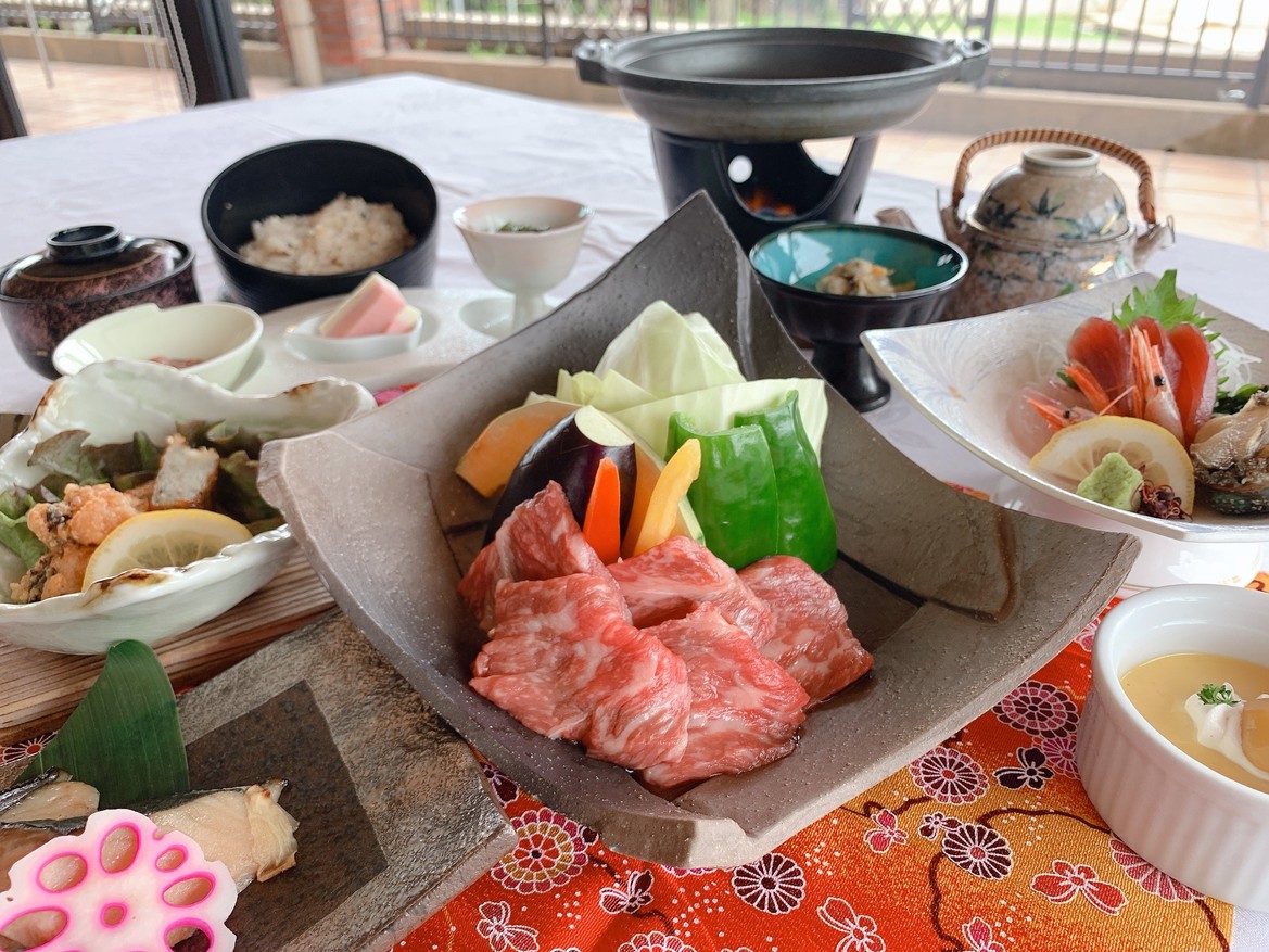 【2食付】夏の料理長おすすめ会席プラン「鹿児島県産黒毛和牛の陶板焼きコース」