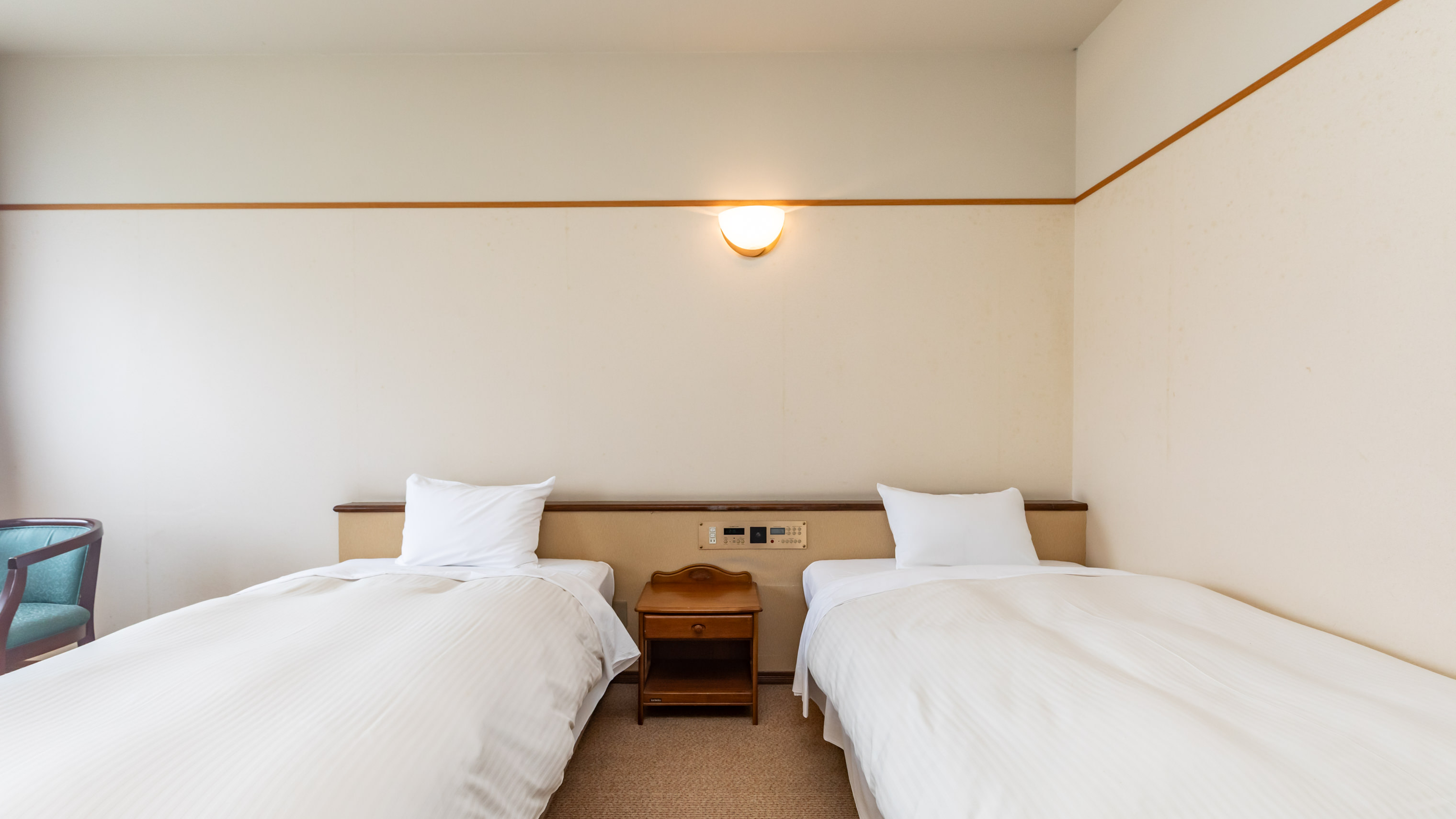 ツイン（山側）