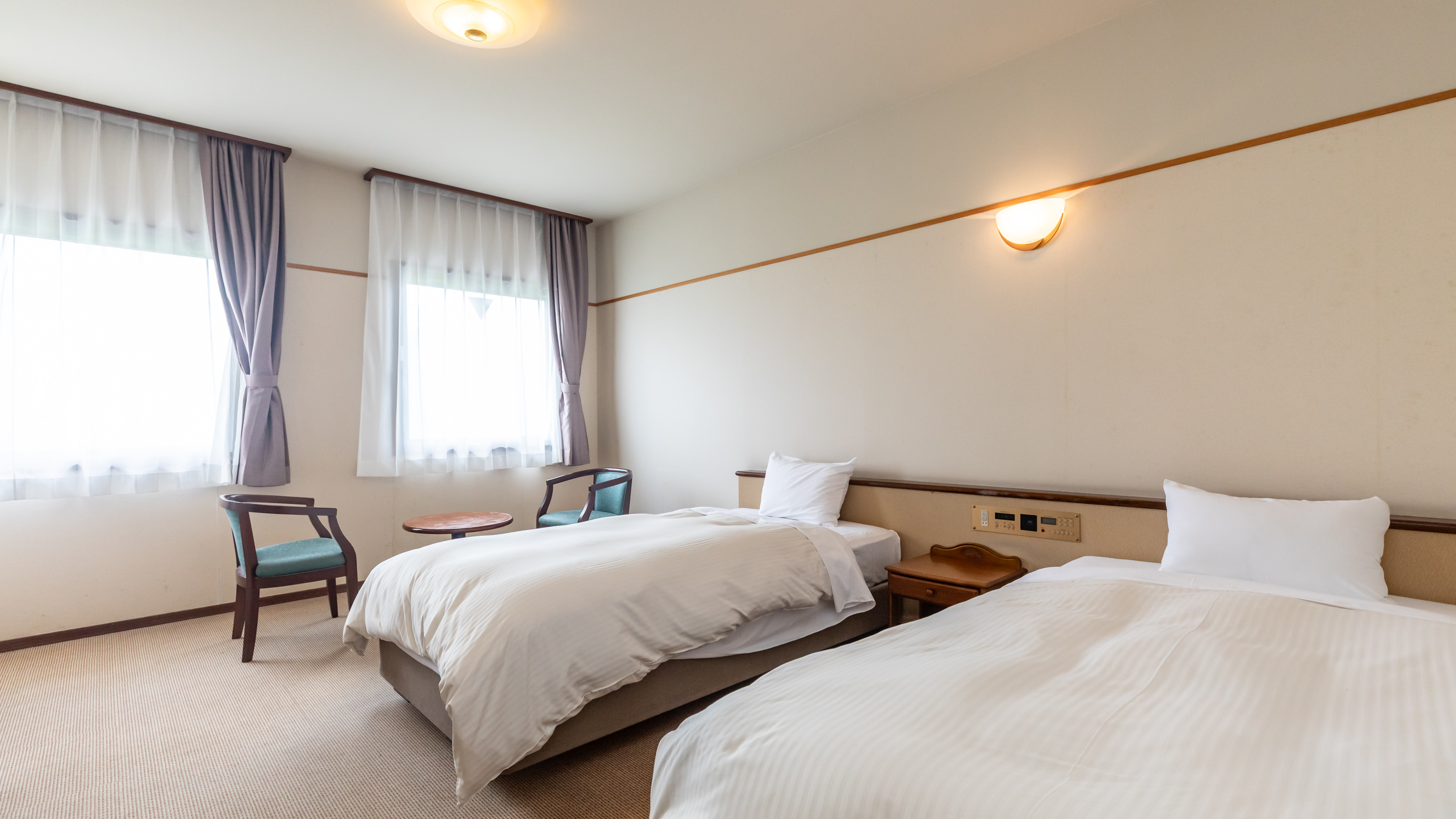 ツイン（山側）