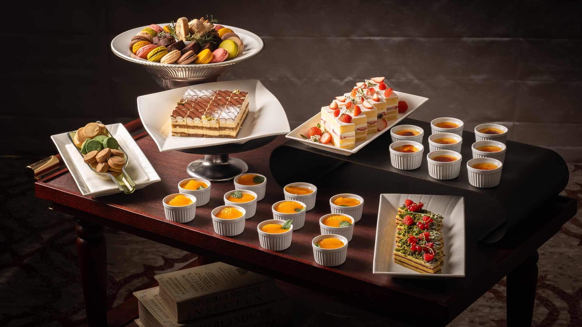 スイーツワゴン