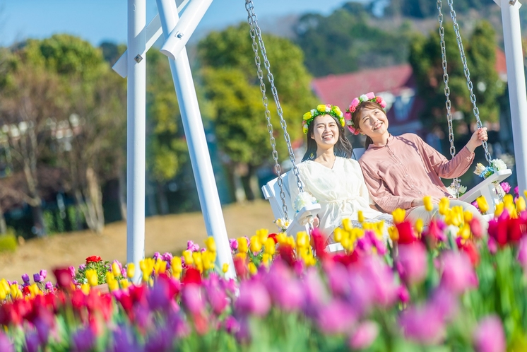 【春】フラワーロード　新登場の遊歩道を歩いたりブランコで写真を撮ったり、気持ちはうきうき♪