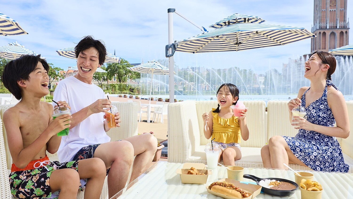 昼も夜も憧れのリゾート体験が叶うウォーターガーデンプール