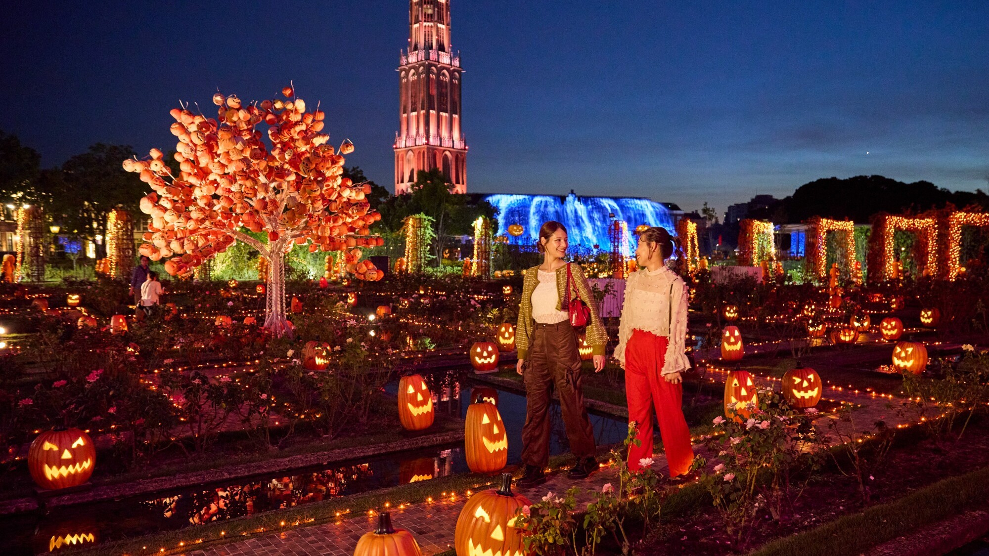 写真映えにもぴったりなハロウィンナイトウォーク（※昨年の様子）