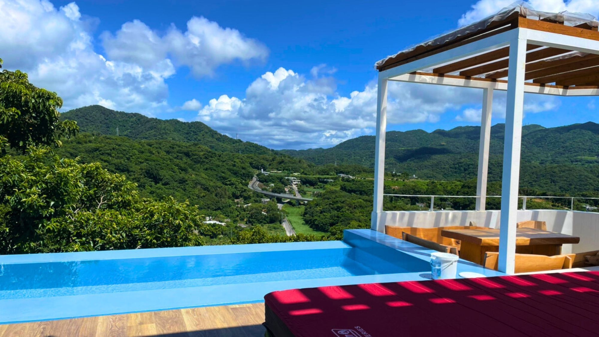 【早割90】早期予約限定20％OFF。県産食材の特製朝食で元気チャージ＜朝食付＞