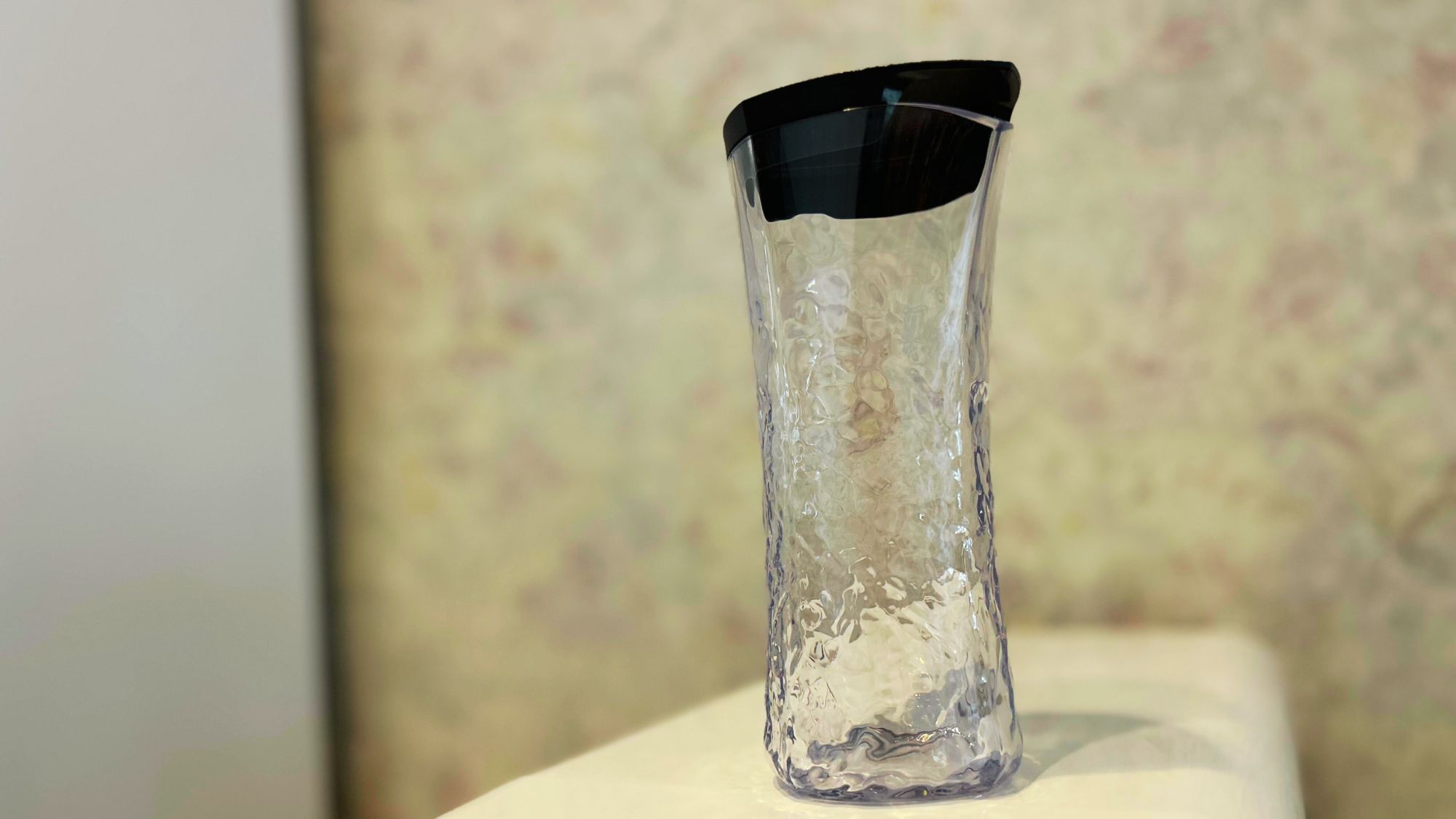 お部屋に設置のウオーターカラフェ（水入れ）