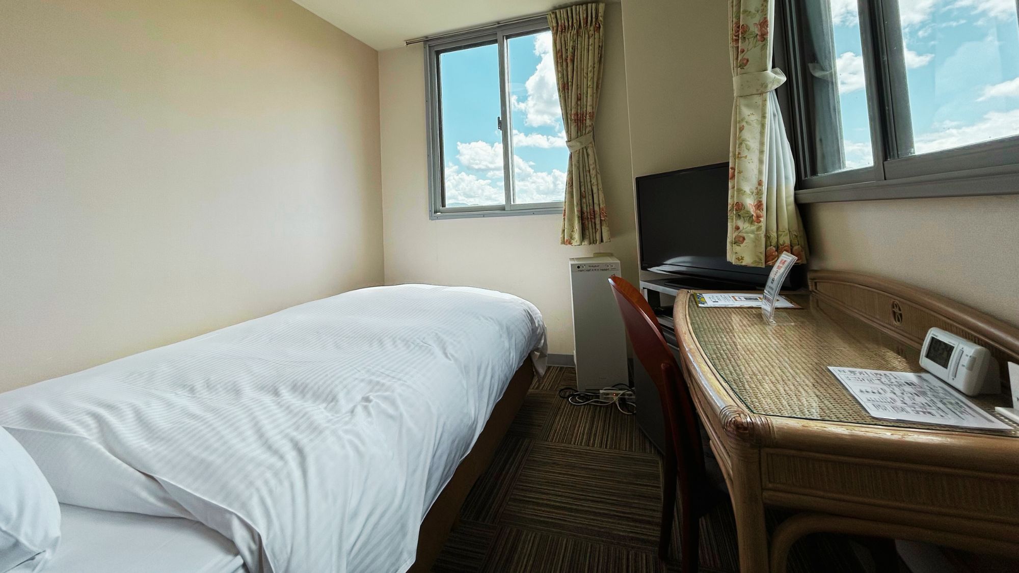 【シングルルーム】