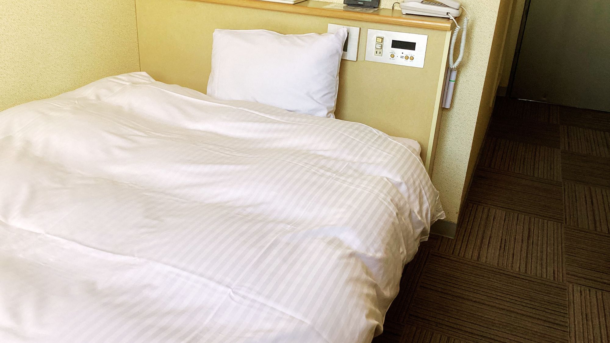 【シングルルーム】出張・ひとり旅・お遍路での宿泊に♪ユニットバス付きのお部屋。
