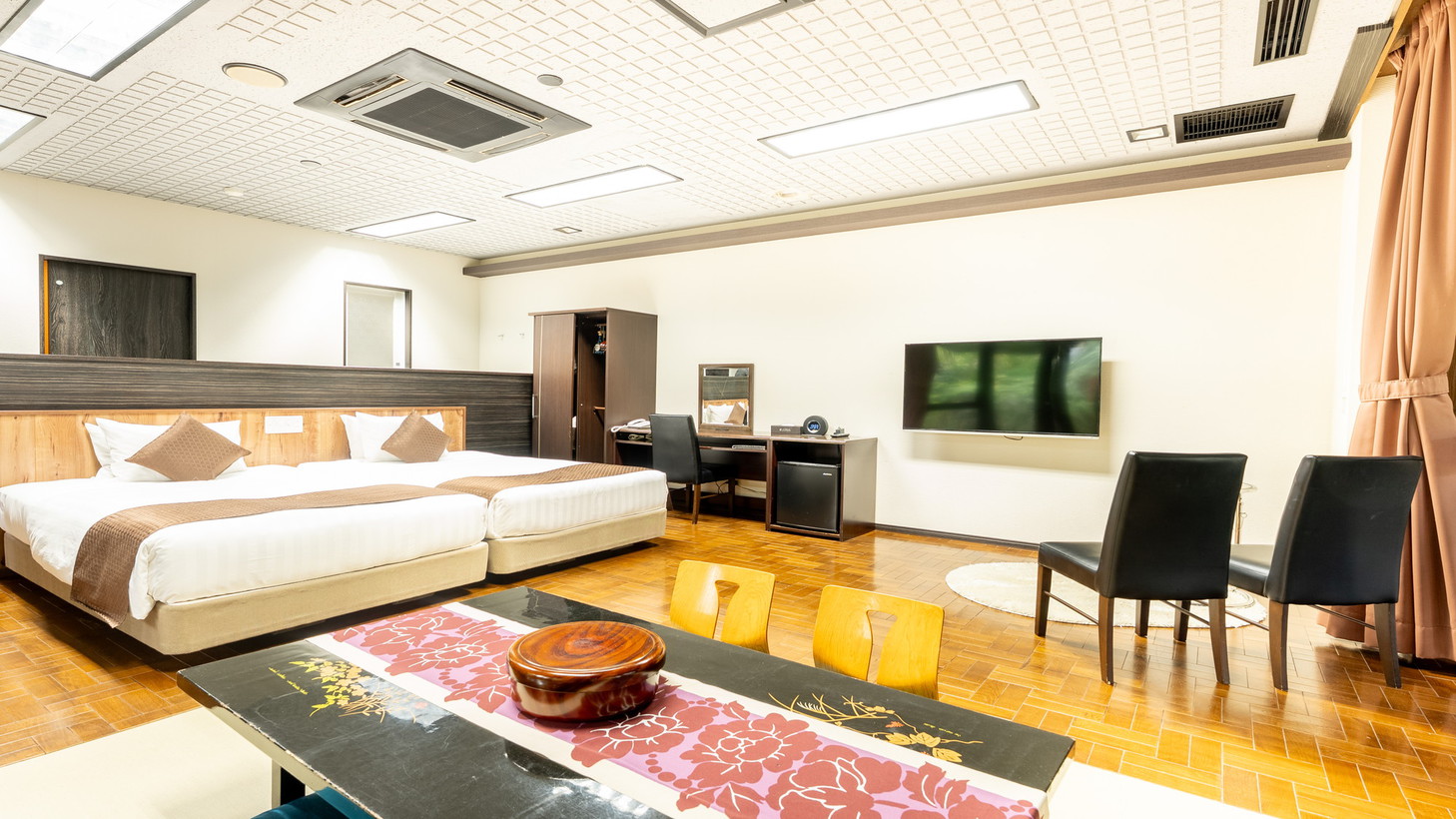 【和モダンジュニアスイート】４５平米　客室露天風呂付【喫煙可】