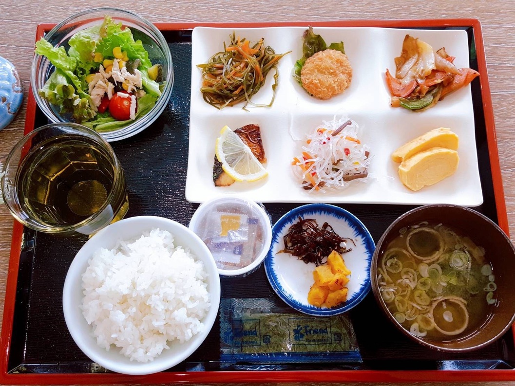 朝食　和食御膳