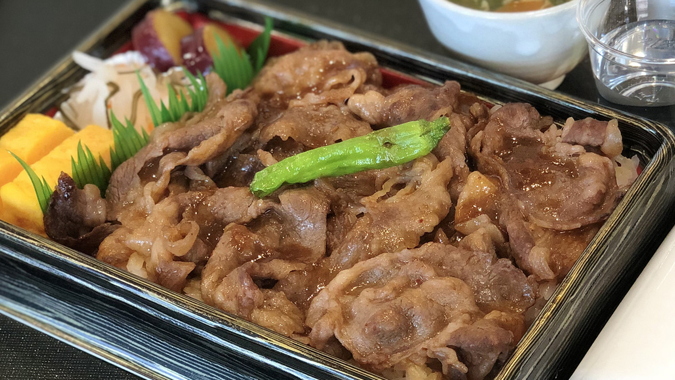 【お部屋で夕食付】峠下牛すき重弁当ｏｒサーロインステーキ重弁当♪えらべるお部屋食プラン