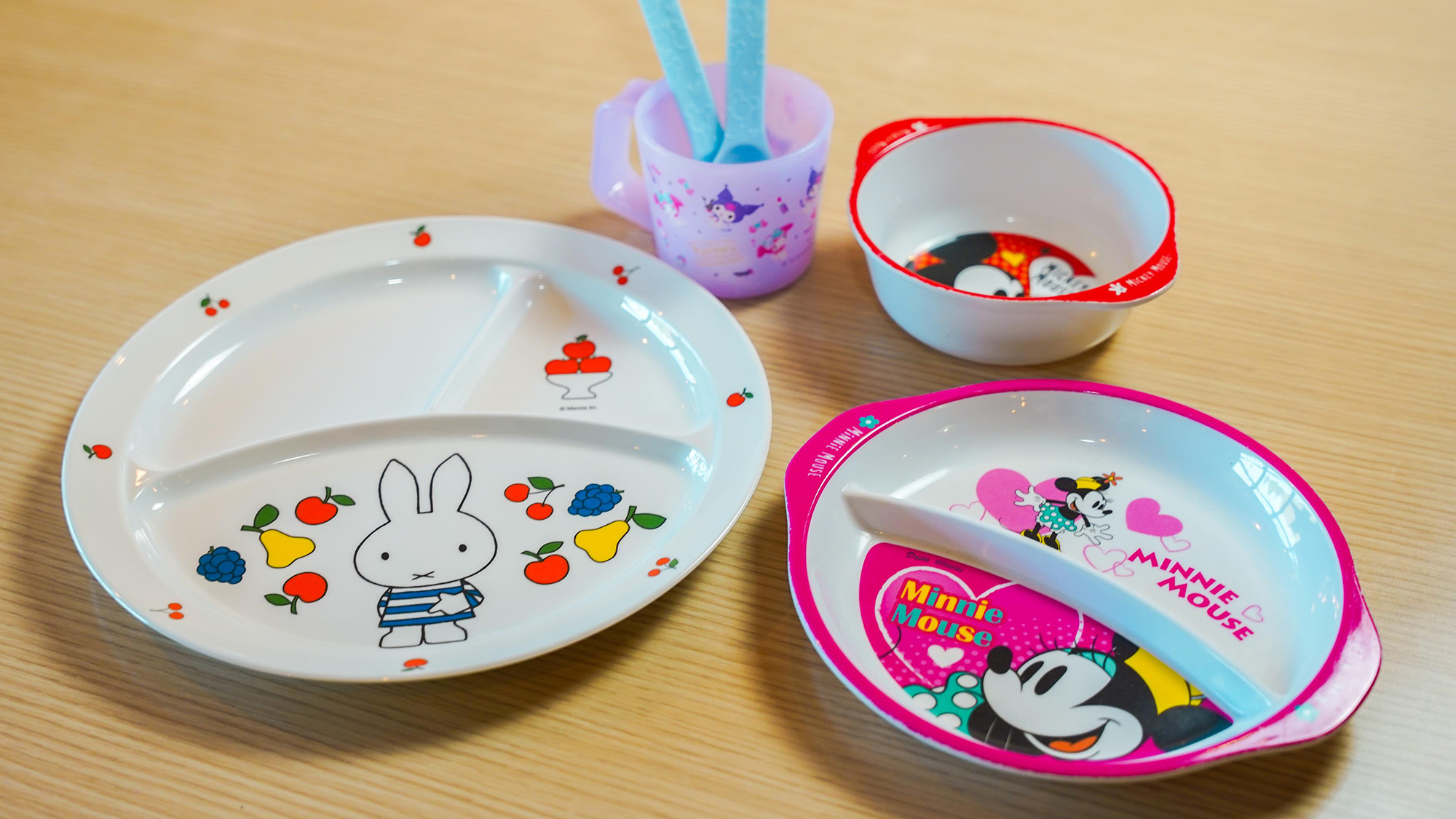 【朝食イメージ】お子様用の食器・カトラリー