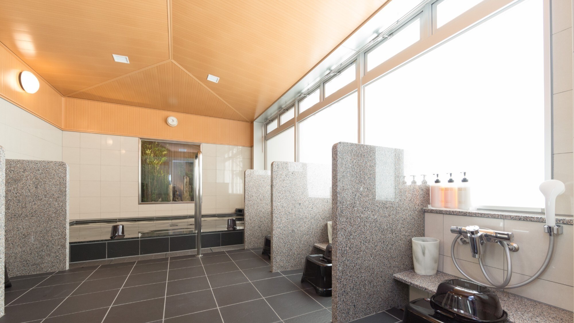 【洗い場】1日の疲れを癒すくつろぎを♪