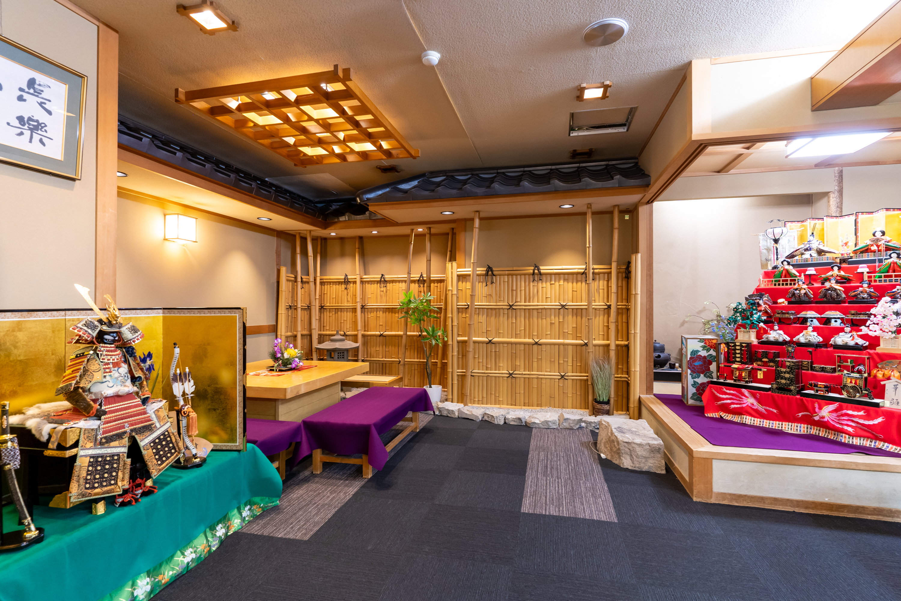 フロント横　囲炉裏コーナー