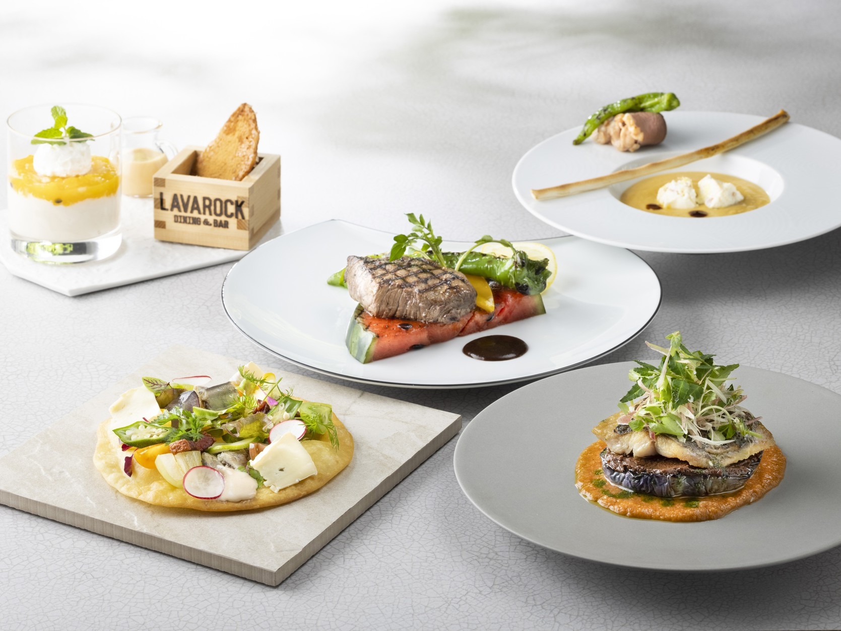 【レストランディナー＆朝食付】Dining ＆ Bar LAVAROCK ディナー＋ワンドリンク付き