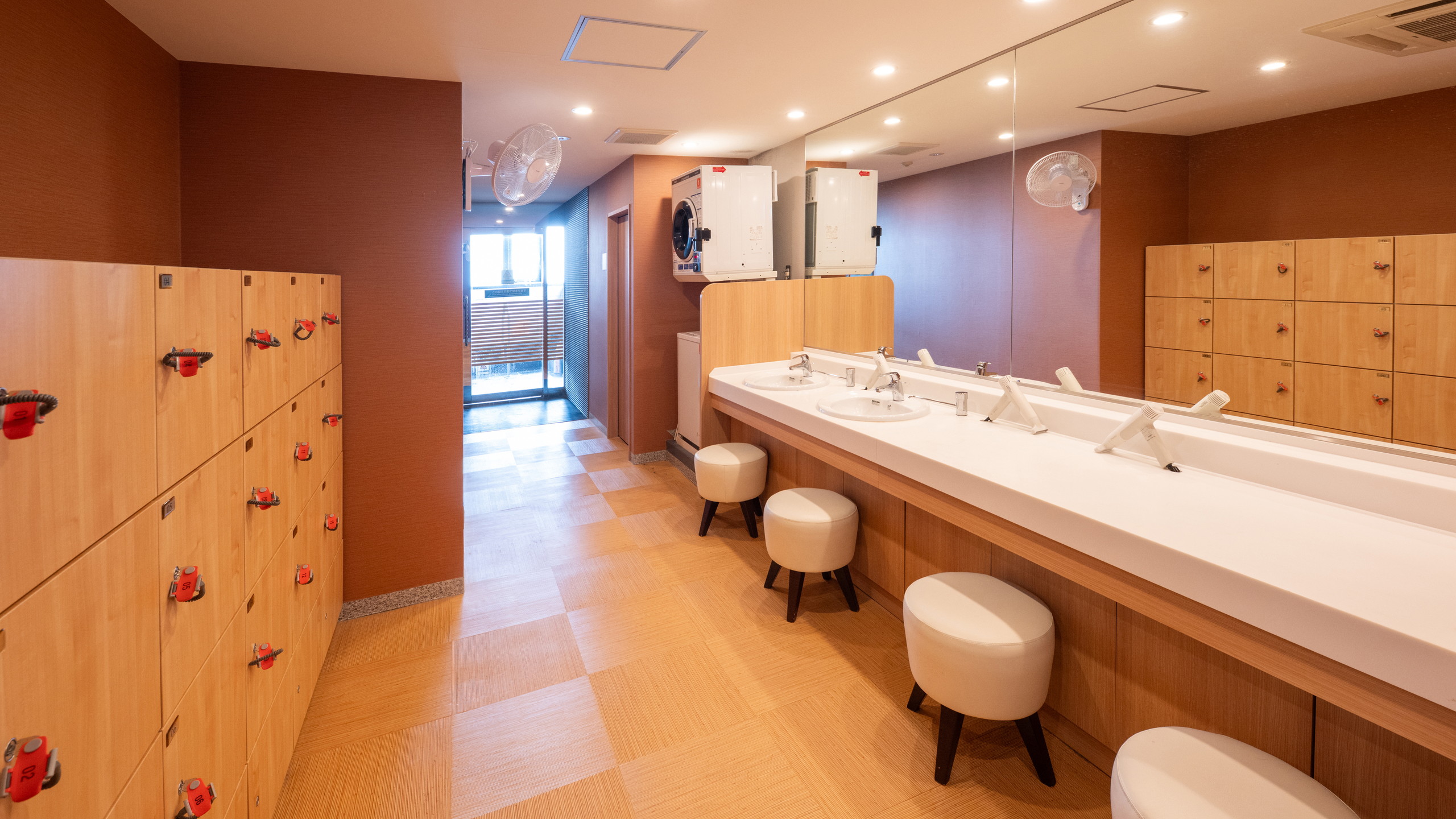 ■女性大浴殿脱衣所