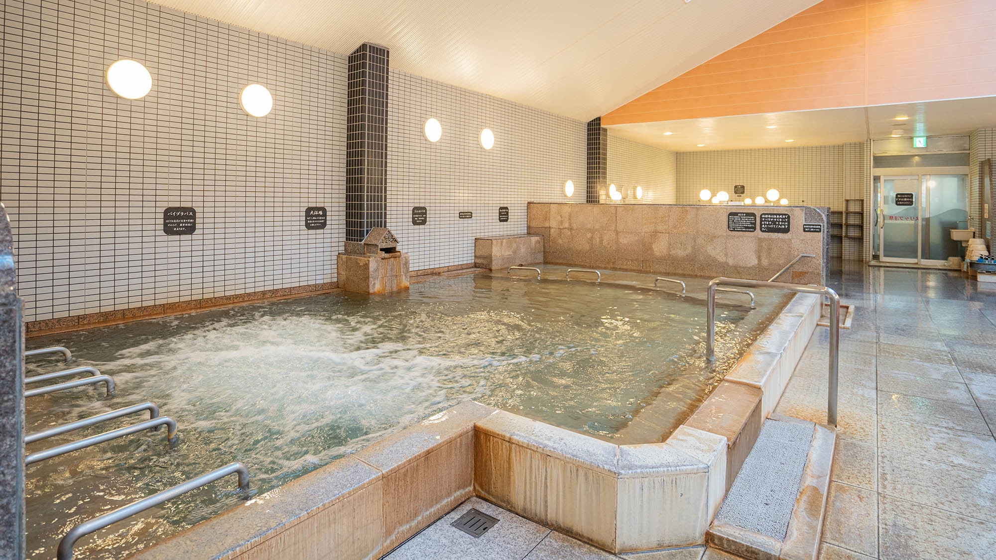 【朝食付／平日限定】いつもより早め18時チェックイン（松山空港近く！駐車場無料）