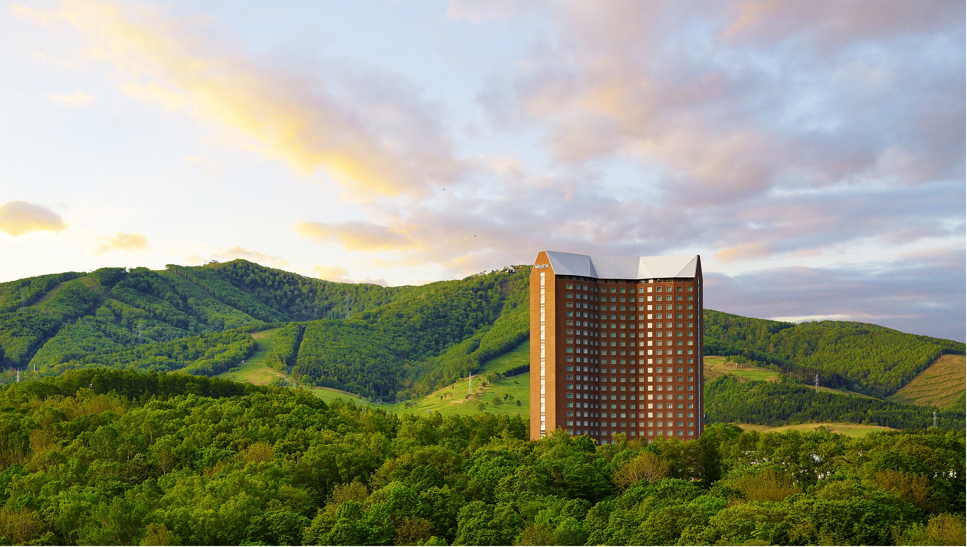 Westin Summer 外観Main
