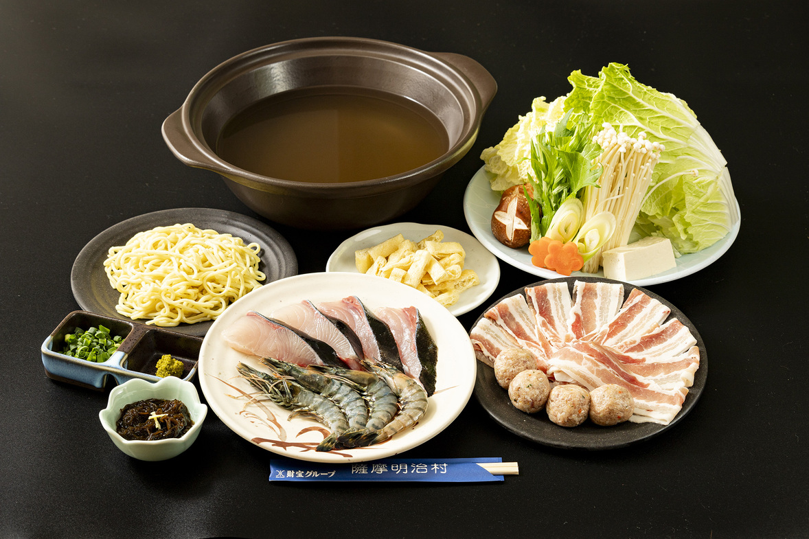 5つのコースから選べる夕食食べ放題付プラン♪天然温泉も♪【2食付】
