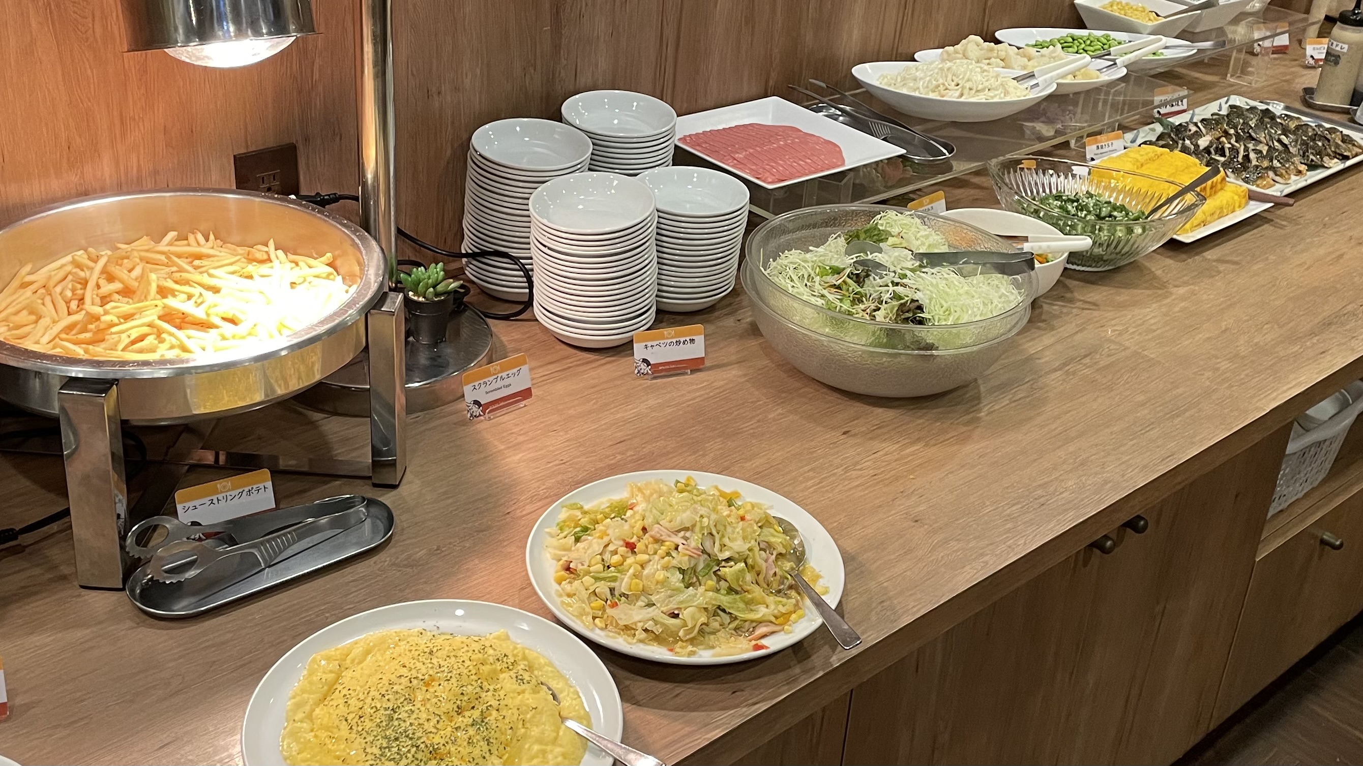 朝食風景