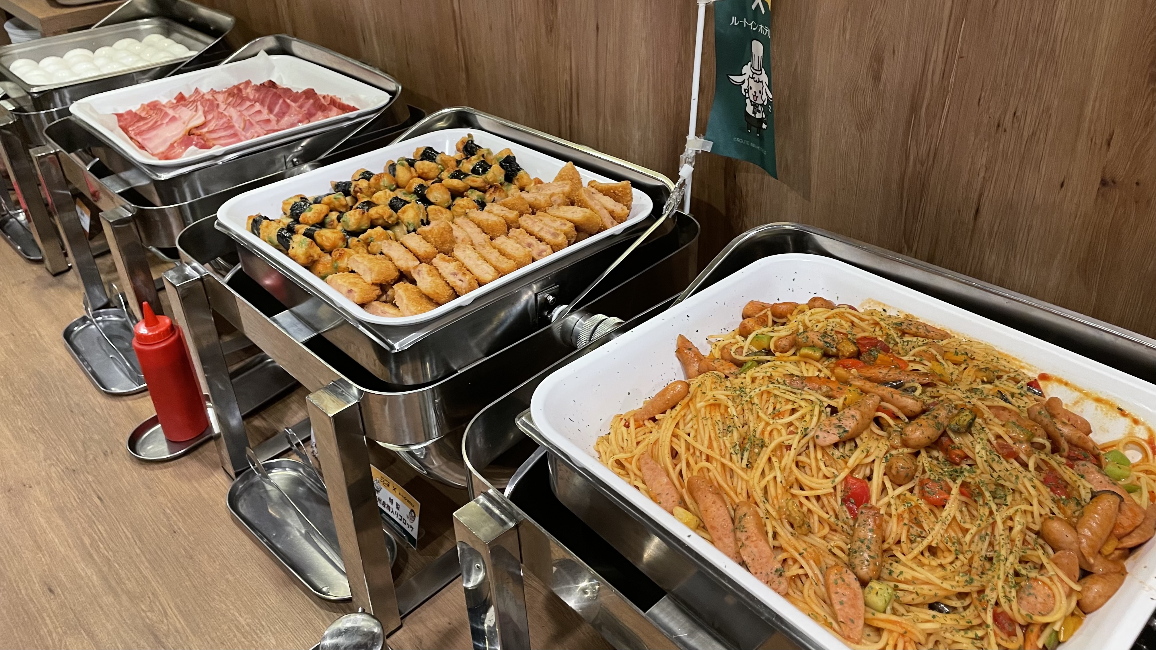 朝食風景